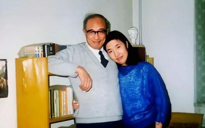 🌞1986年，65岁的火箭专家杨南生娶了29岁的张严平，张严平的父母不同意