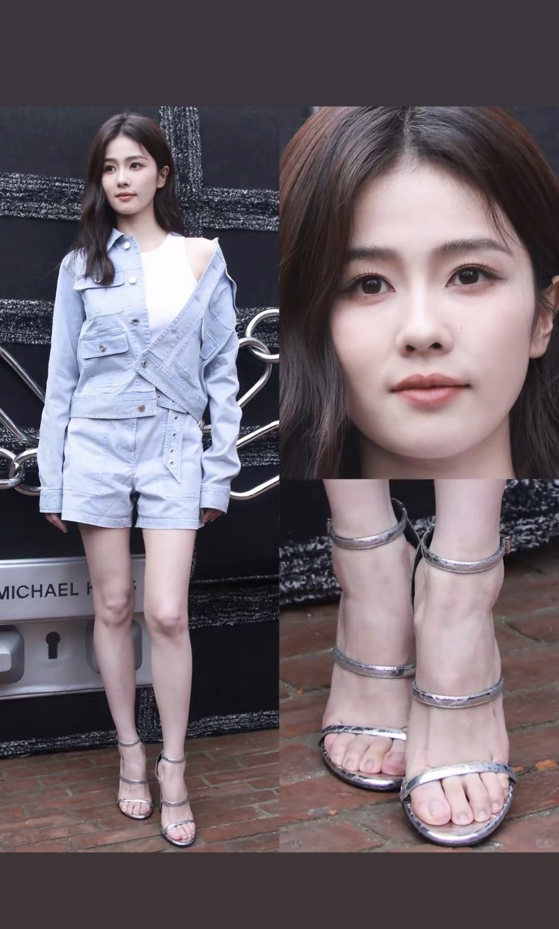 白鹿人美脚更美。美脚