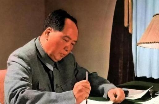 毛主席虽然享年83岁，但他的保健医生却表示：毛主席当时并没有长寿的条件，后来他一
