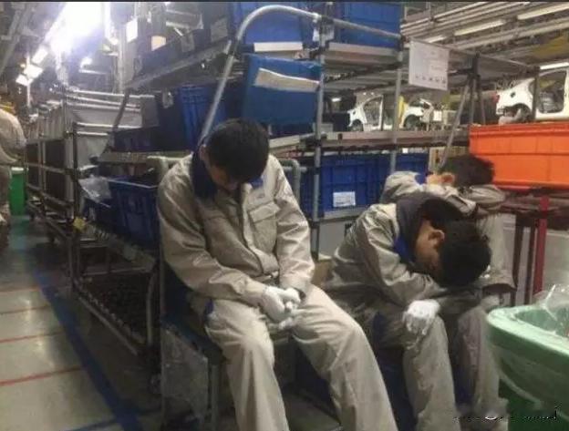 为啥西方国家总劝我们提高工人福利？在西方发展的几百年里，经历过好几次经济大萧条