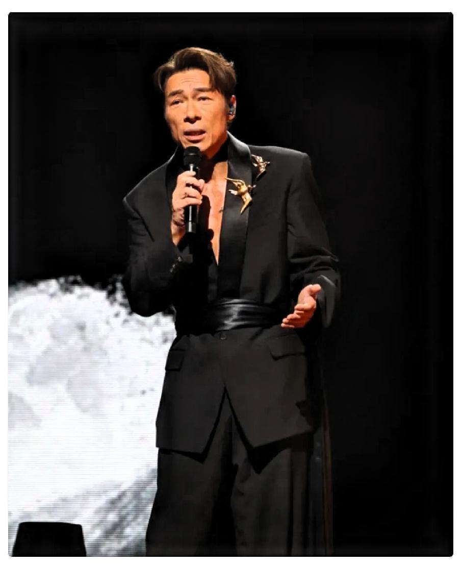 许志安复出开演唱会。给所有艺人都上了一课。你可以做错事，可以不红，但是绝对不