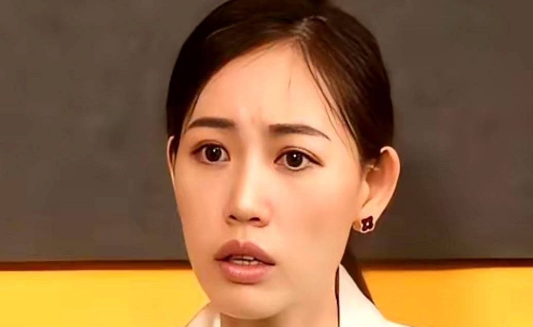 宋喆还是太年轻，马蓉毕竟是结过婚的女人，心里的想法和主意哪是宋喆能拆得透的，女人