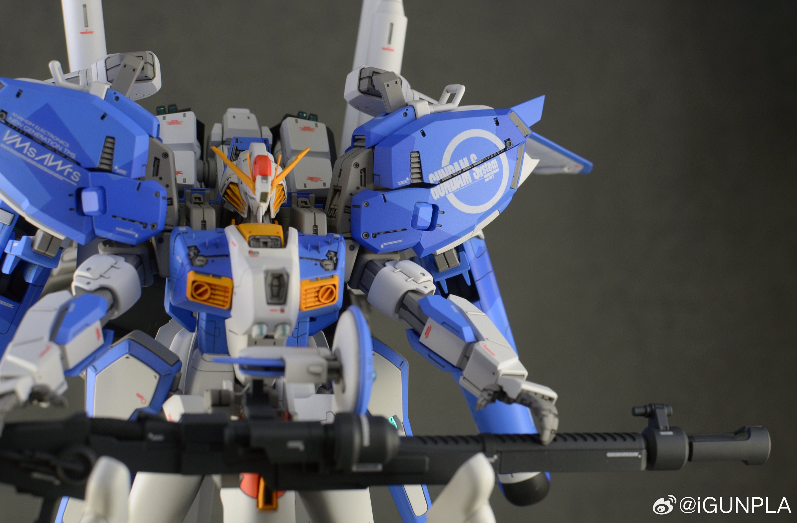 日X话题“見切れの美学”精选作品多图高达模型高达模型摄影概念里的“見切れ”：拍