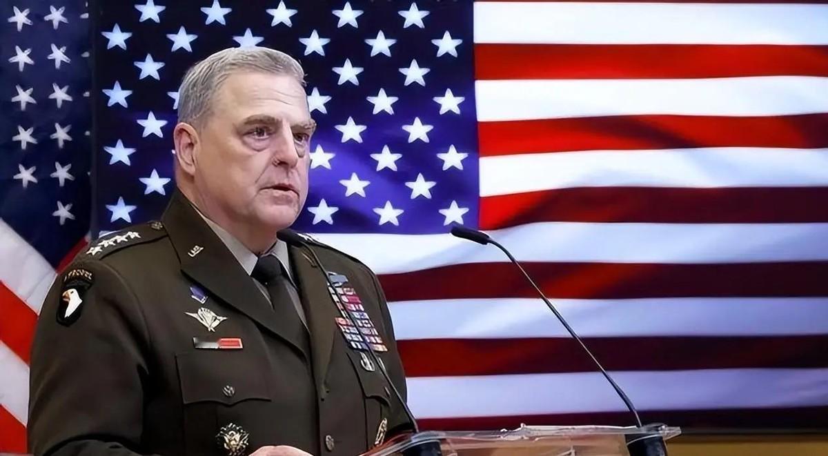 马克·米利，美国最高级别军方将领，曾在2020年总统换届前后两次秘密致电中国军方
