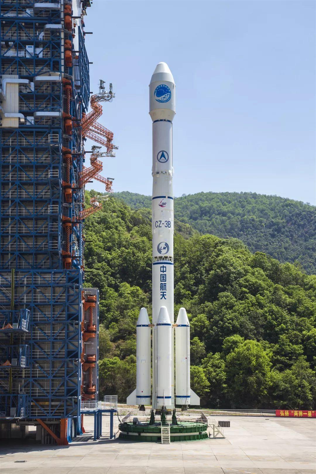 真是刺激！就在2026年7月23日，长征三号乙火箭从西昌卫星发射场升空后不久，竟