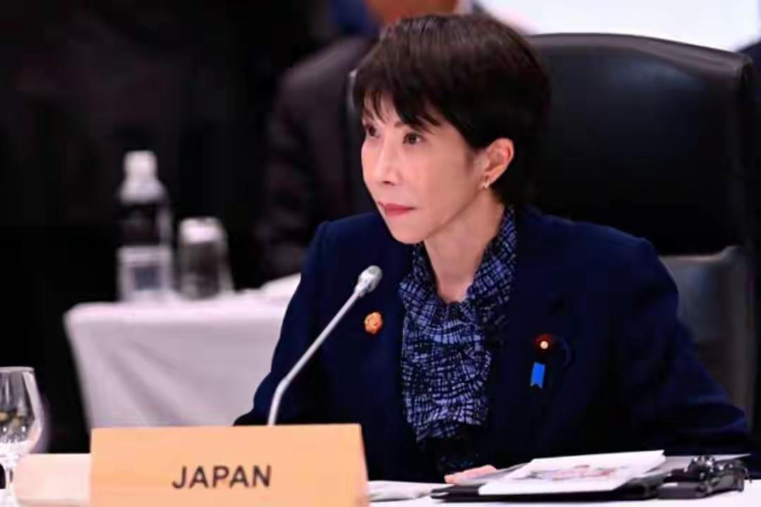 日本代表团全被拒，韩国总统却要来？只因这8个字，态度决定一切！日本想来谈生意