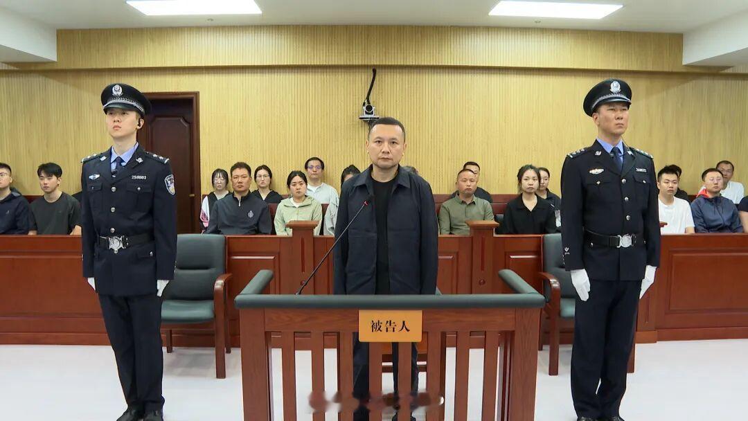任羽中受贿一审宣判北大原副校长任羽中受贿超3千万北京大学原副校长任羽中受贿案一