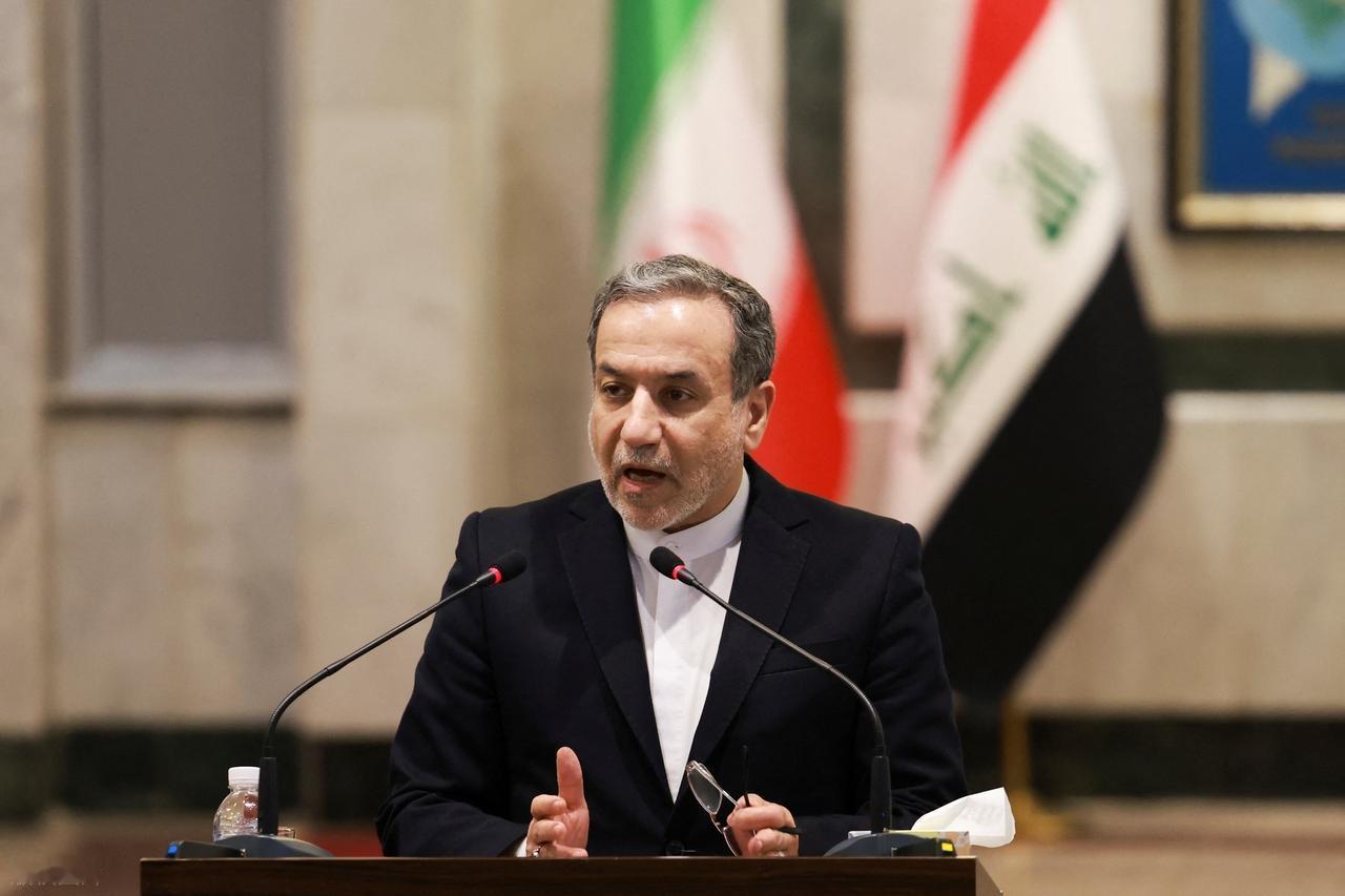 伊朗大概率是让步了！4月24日，据伊朗伊斯兰共和国通讯社的消息称，伊朗外交部长