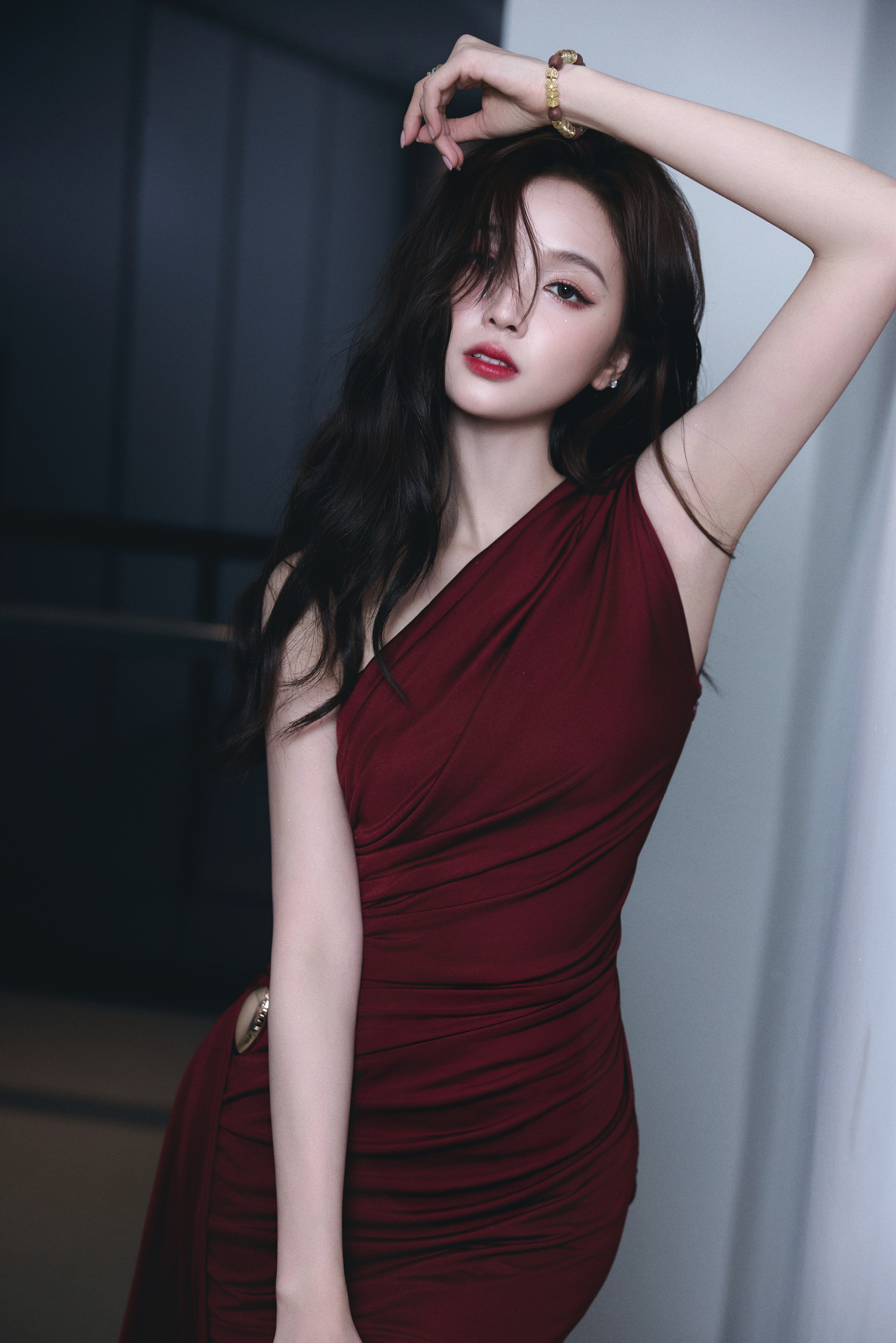 吴宣仪湖南卫视跨年演唱会后台造型