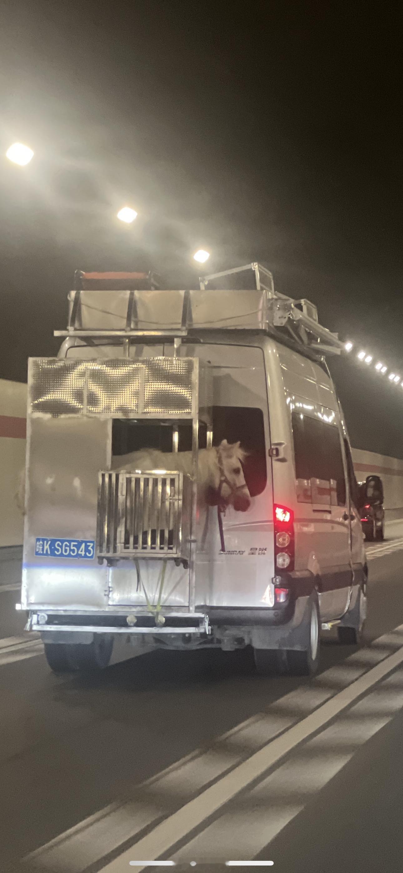 我的4+2还是被想象力限制了，看看别人这4+4，那真是太牛了………​​​