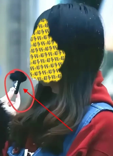 浙江32岁女子相亲成功，和男方看完电影后发生关系。第二天女子告知男方自己见红，男