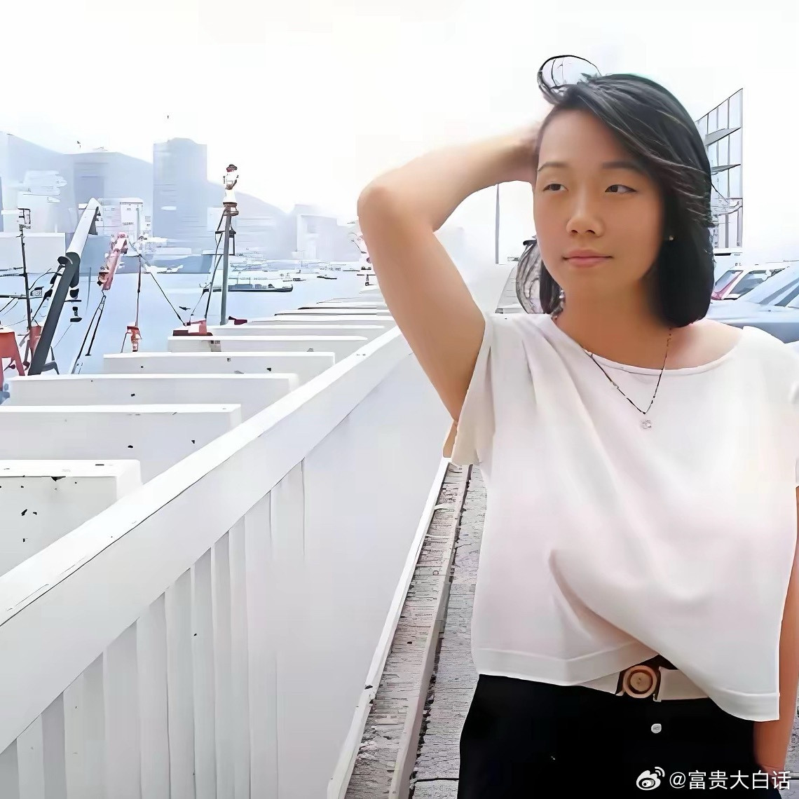 【18岁的林忆莲💫】如果时光倒流18岁的她是否也曾在某个黄昏轻声哼着未完的歌