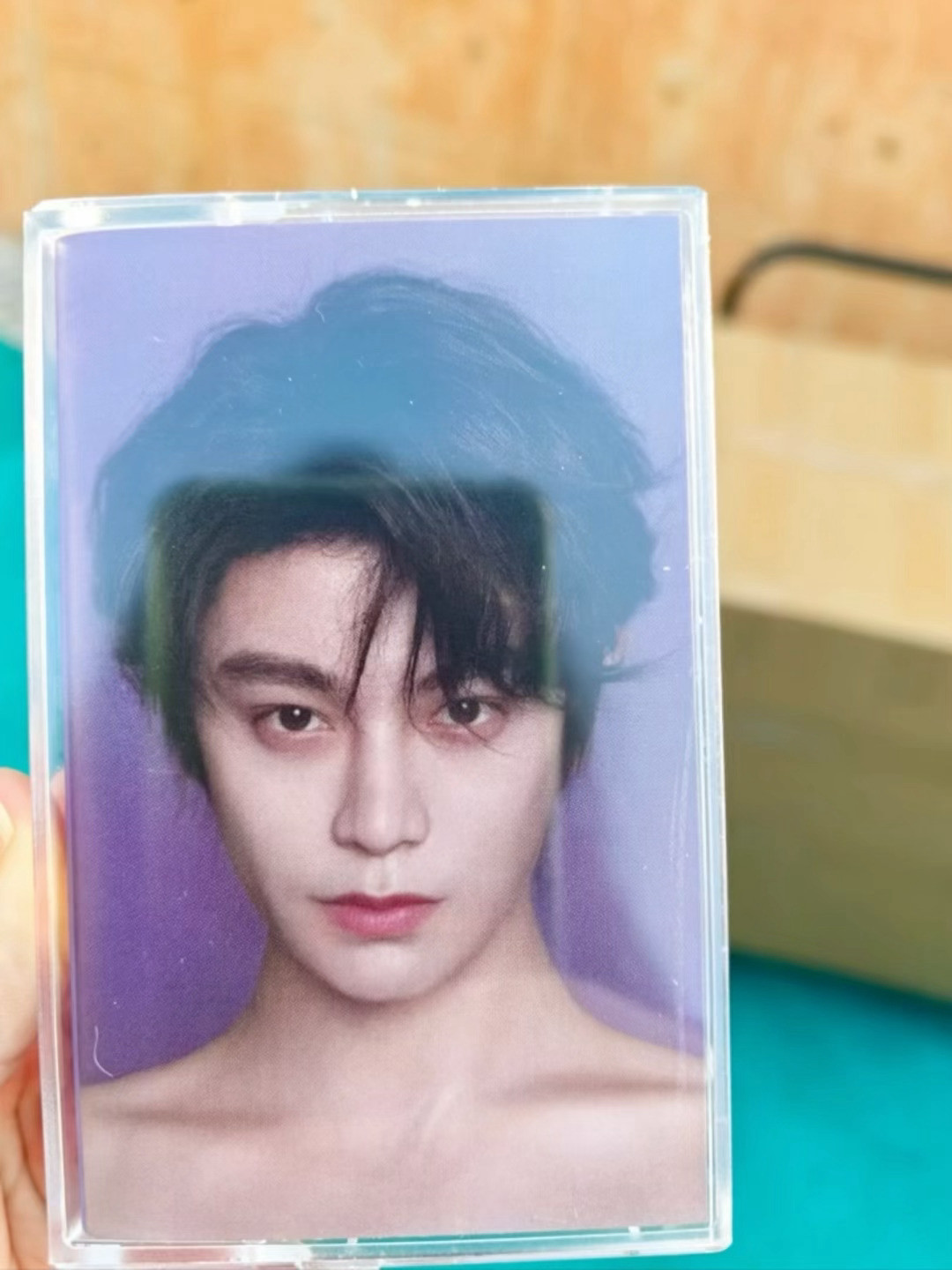 妈呀，大早上看到丁禹兮音乐节这个逆应援小卡，这尺度这锁骨…大方到我感觉有点害羞了