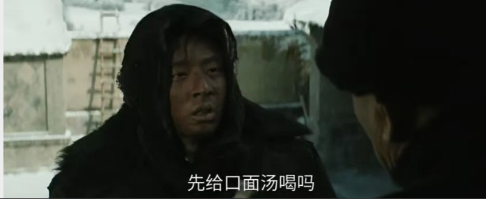 《归队》最新预告:田小贵狼狈的回到家中，又被人举报，家中被搜查，不知能否平安？老