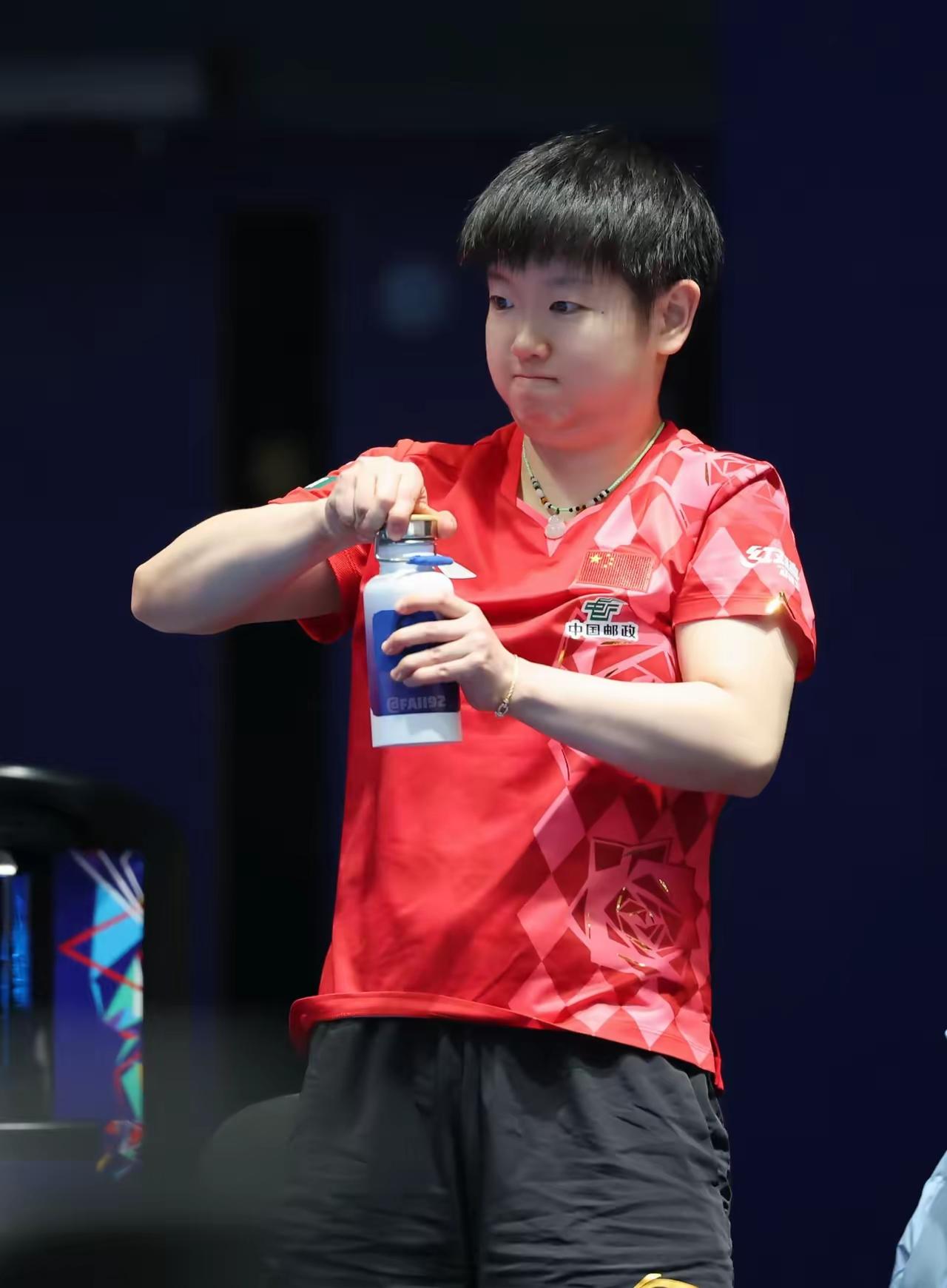 恭喜莎莎3:0战胜米特兰姆，晋级16强！莎莎与米特兰姆一役，莎莎状态极佳，完全
