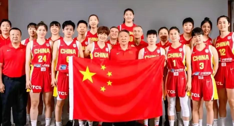女篮备战2026年世界杯，阵容基本确定，李梦或会回归，看下月表现女蓝亚洲杯从开