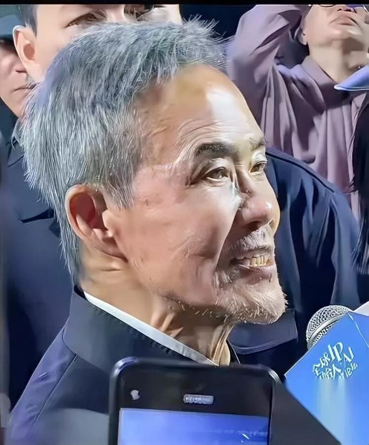 王石迟重瑞同岁状态差这么多？我真的觉得现在大家把“健身抗老”的作用吹得太