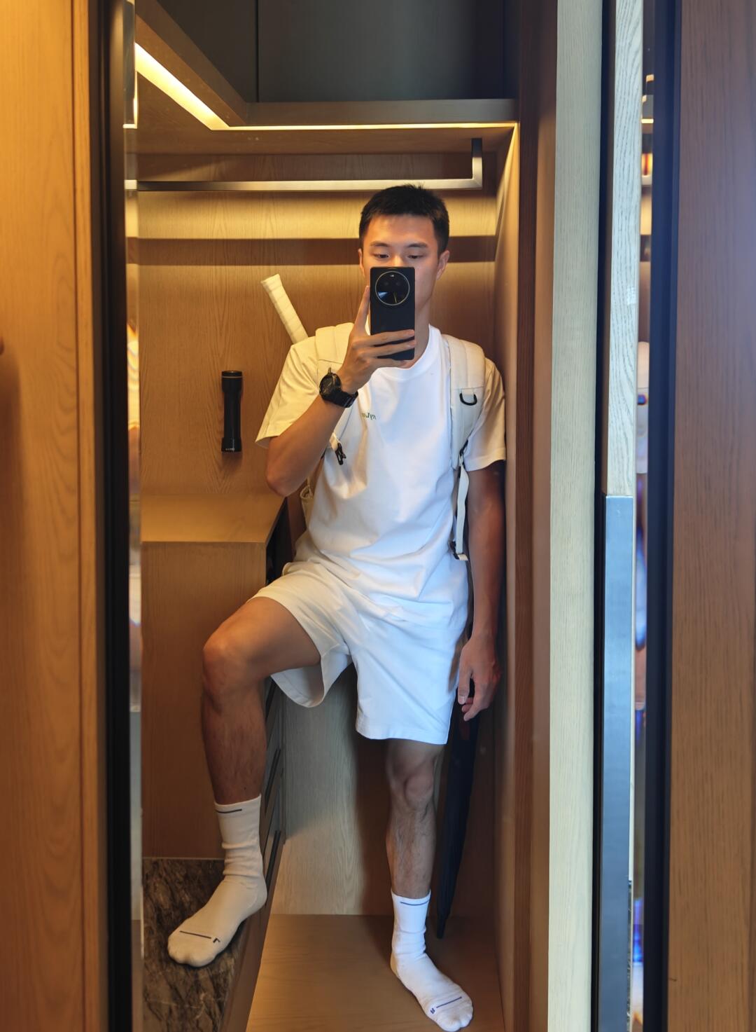 衣柜里的直男1弟弟，见图二