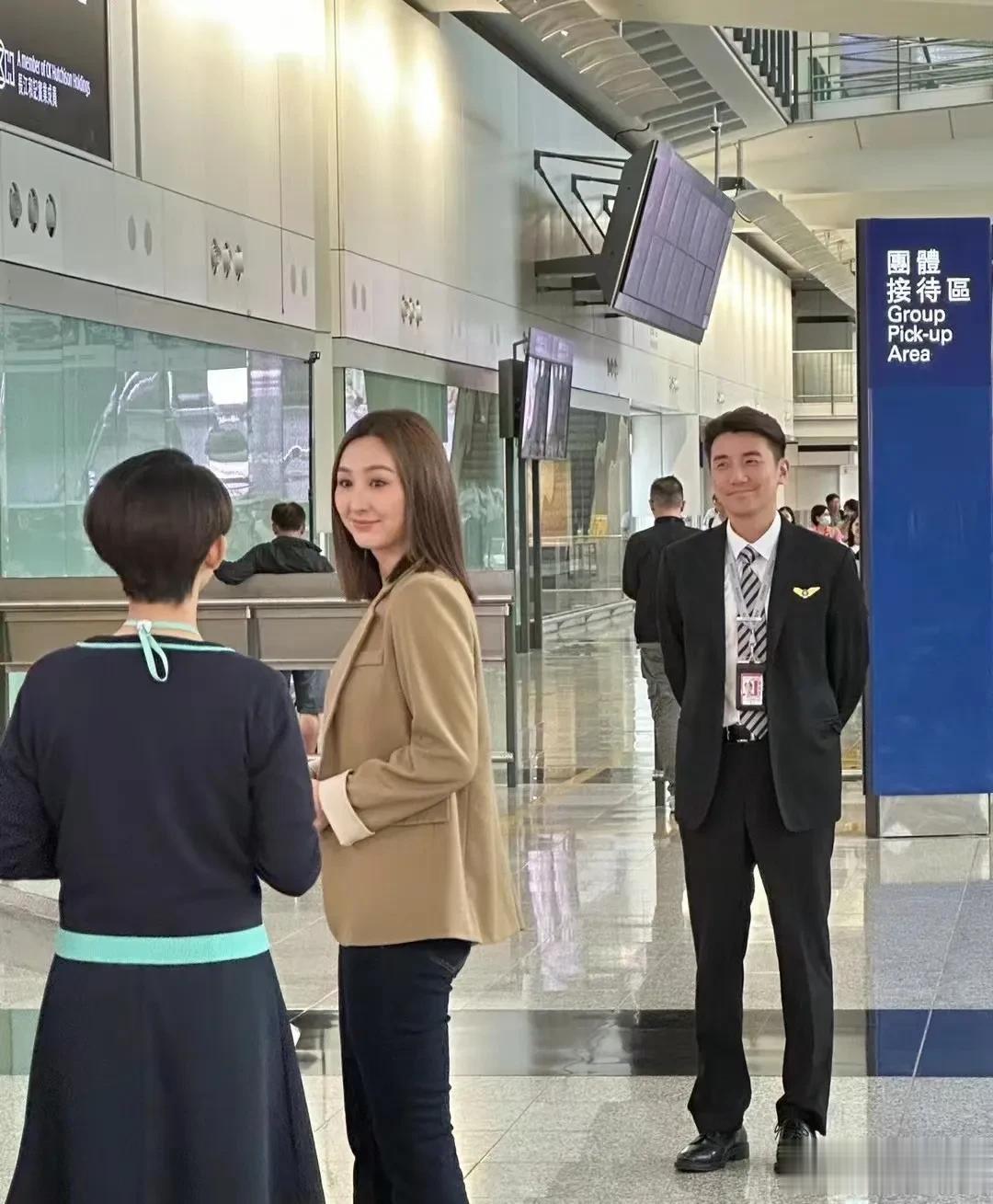 高海宁比内地大部分女星有精气神，身材也健康结实正常，不是竹竿型。