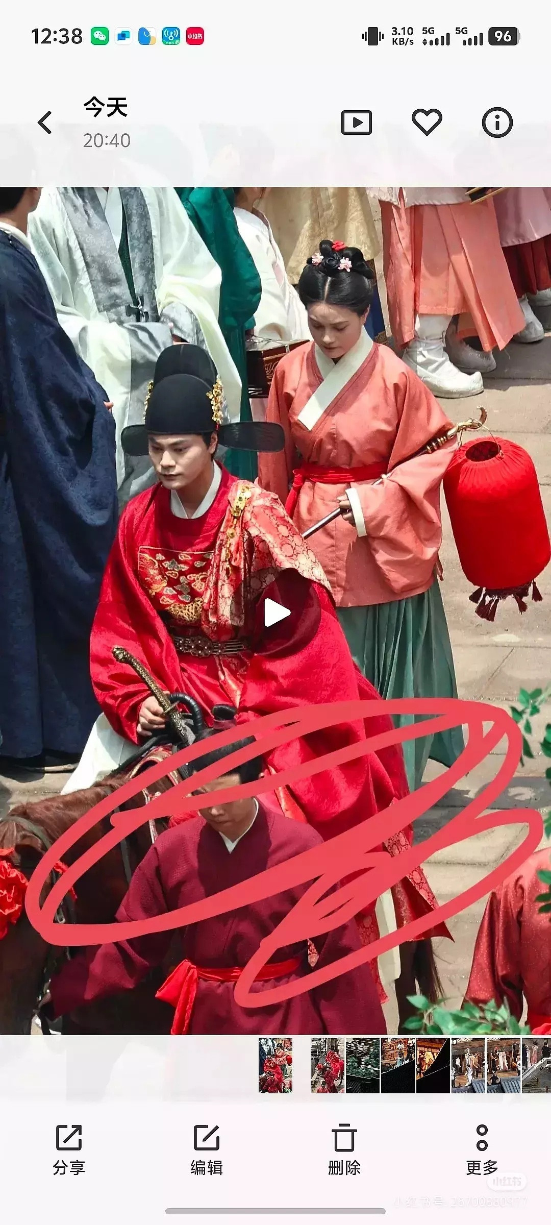 妈耶这居然是丁禹兮替身（说实话后面那个像任敏替身）​​​