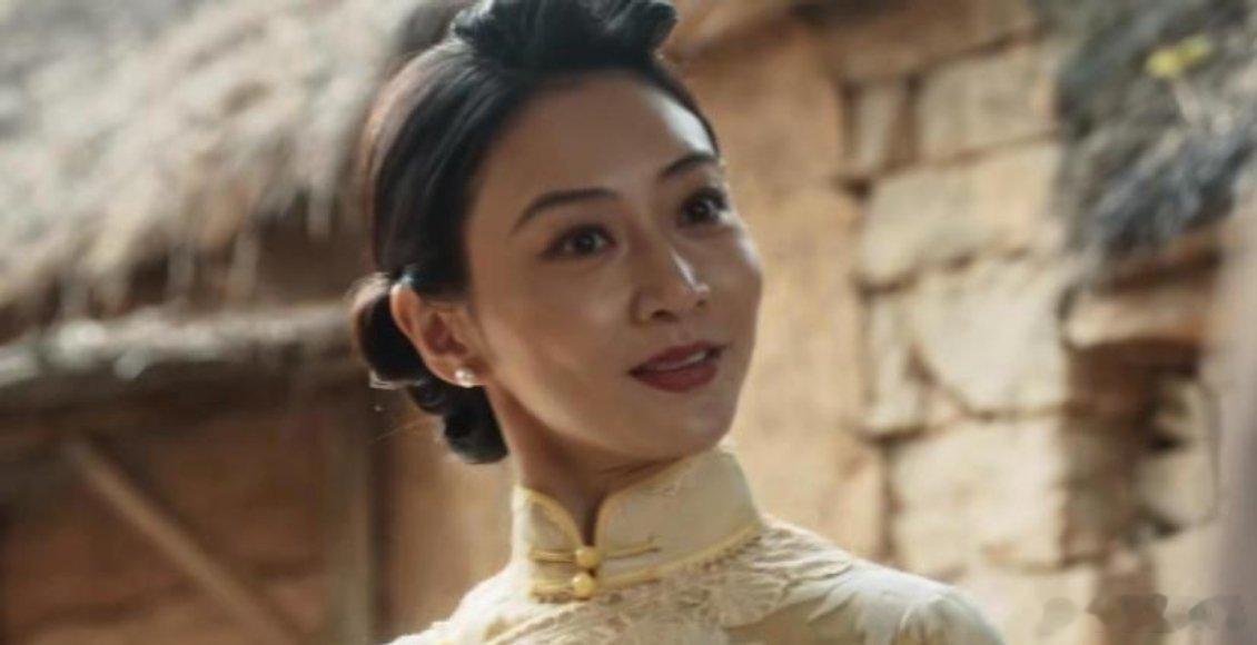 “人性经不起考验，但真爱却能在诱惑中闪闪发光。”这句话在《生万物》的天牛庙村里，