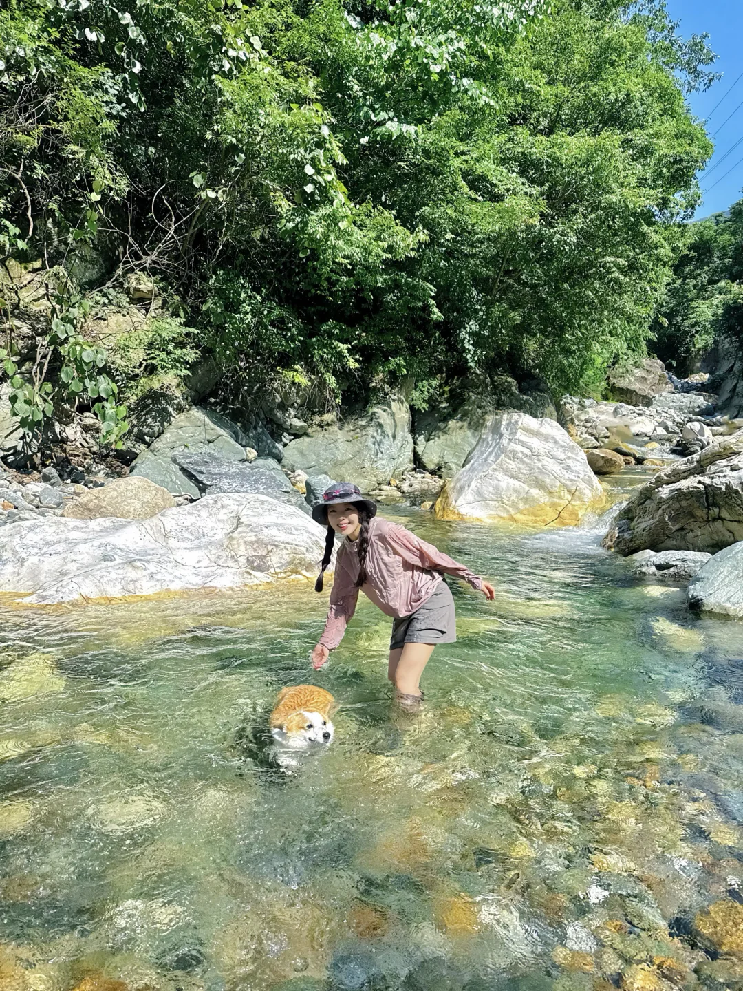 秦岭清透玻璃水💦夏天进山避暑才是正经事！！