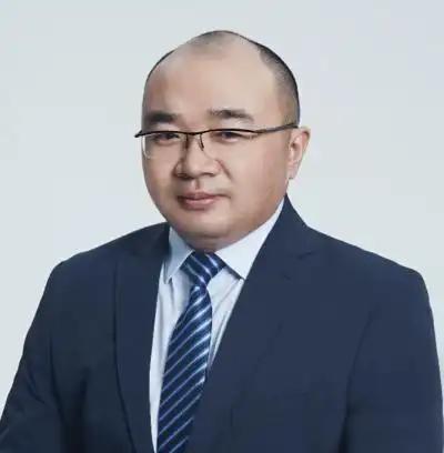这个医生火了！北京朝阳医院的那一幕，瞬间刷爆了朋友圈，也让无数人心头一暖。事情的