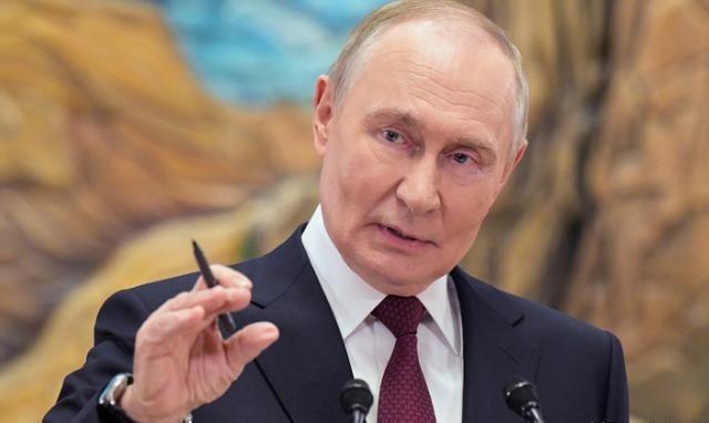 俄罗斯向中国发出了“生存预警”，普京用自己的亲身经验告诉中国，如果咱们只盯着日本