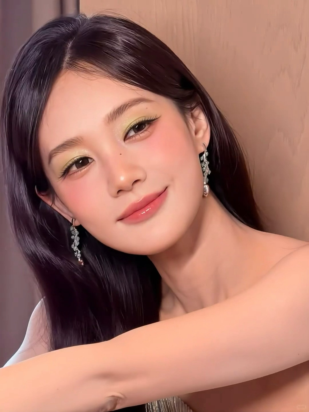 这个李一桐太美辣