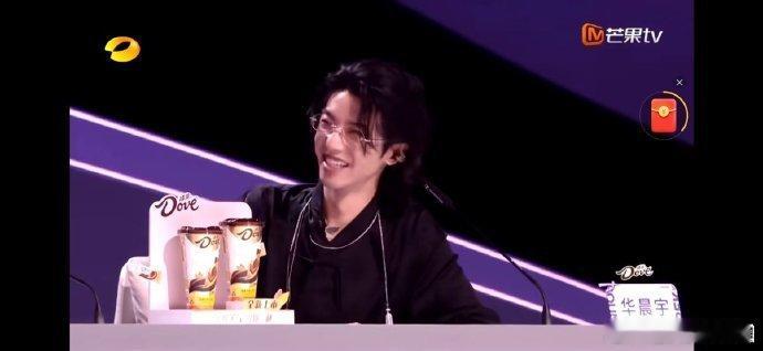 导师点评藏惊喜！华晨宇补刀“听那英歌长大”，那姐未完的话吊足胃口～