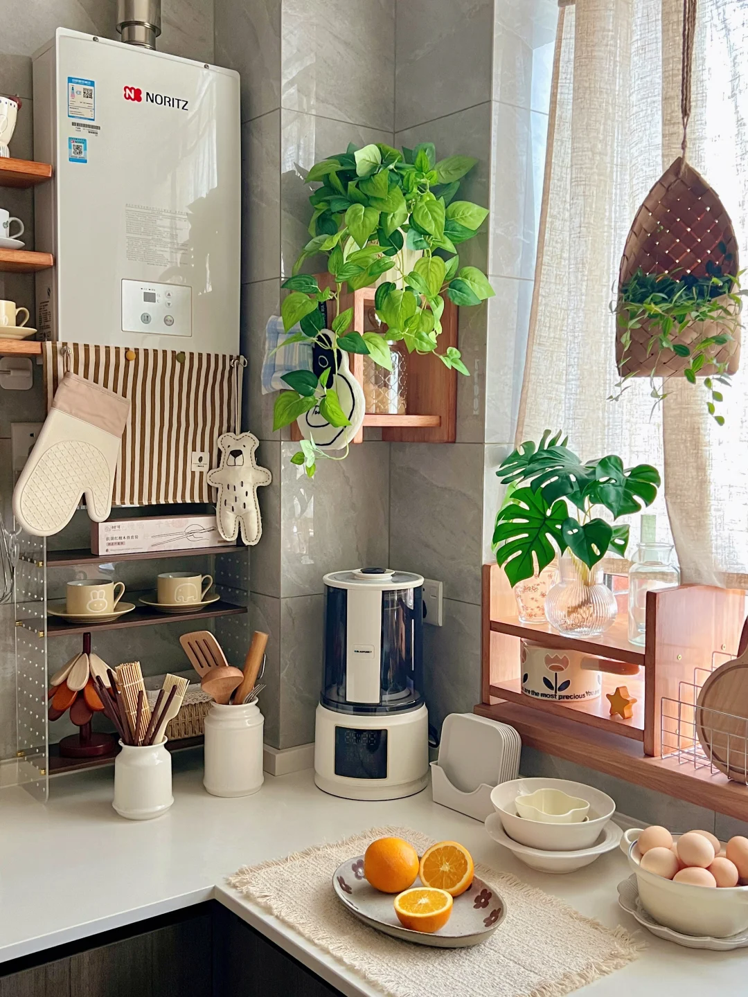 木板DIY｜改造灰砖丑厨房🔥