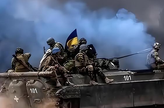 俄乌一旦停战，中国将会面临灾难？俄乌战场的枪炮声要是停了。中国的硬仗可就真要