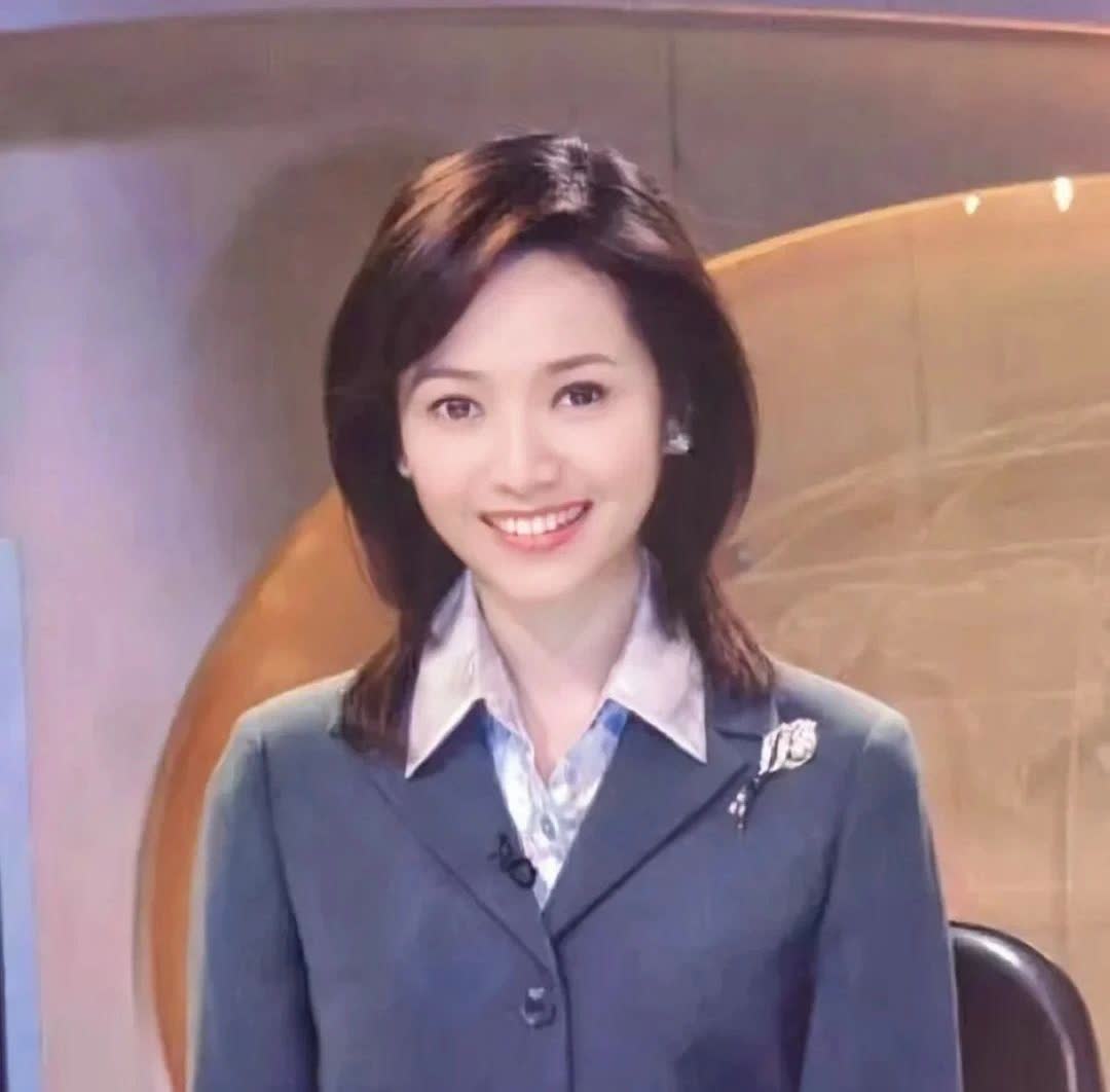 大家发现了没？《浪姐》里的侯佩岑，给人感觉是好假！最近她在社交平台上发文