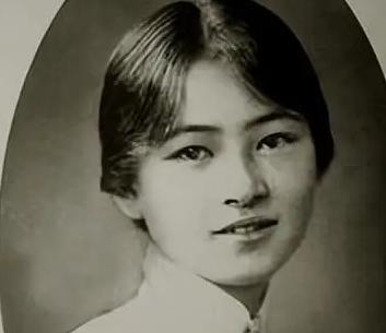 一次，林徽因的儿子梁从诫问她：“母亲，若是日本人打过来我们怎么办？”没想到，林徽