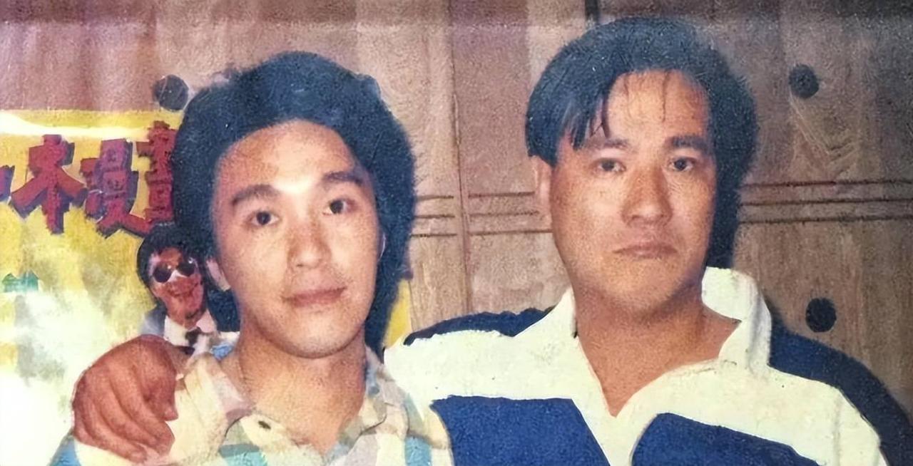 李修贤再度“阴阳”周星驰移民加拿大被拒是因为涉黑。网友扒出当年美国参议院的三个