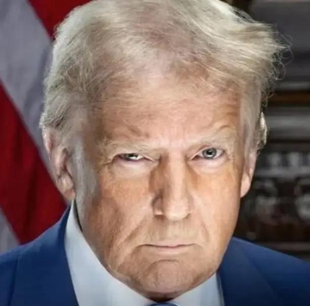 谁怂谁输！美国赌上全部身家押“中国不敢登船”，解放军东部战区编队已回防，随