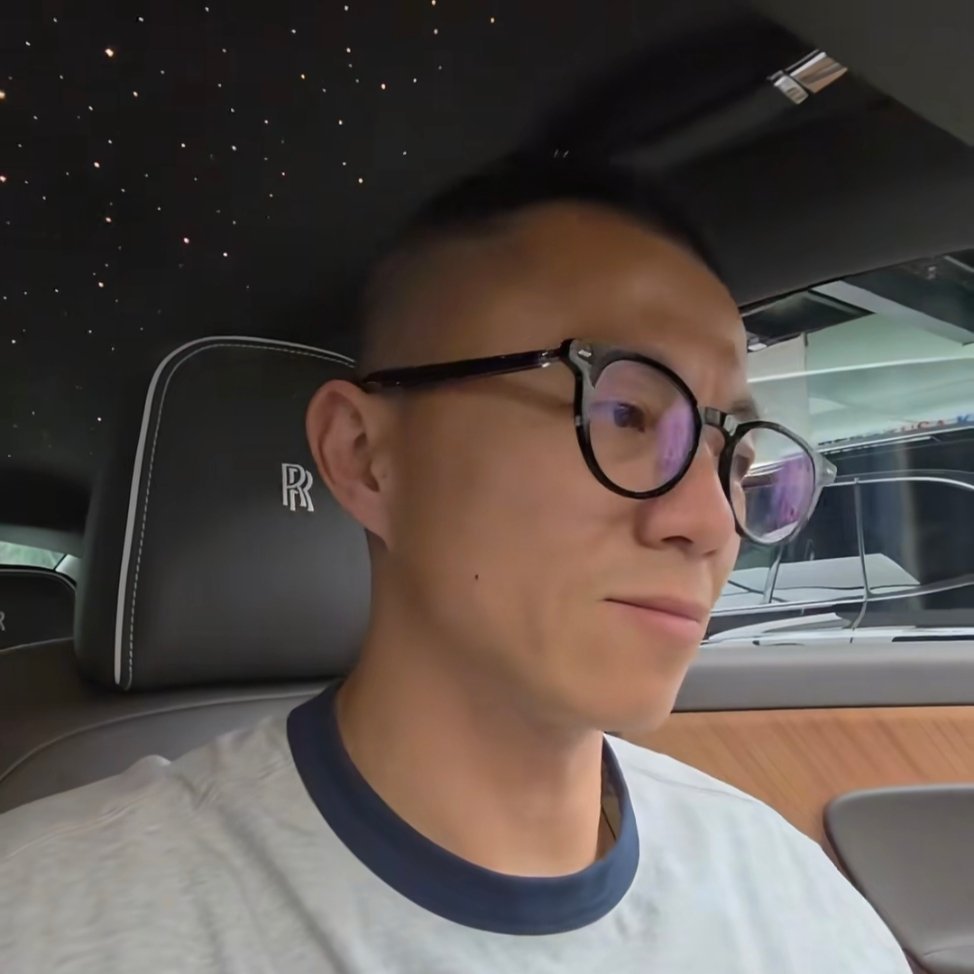 三包雀巢袋装咖啡阿姨冲泡火爆全网，为什么？她可能不知道阿拉比卡咖啡豆焦香烘焙研磨
