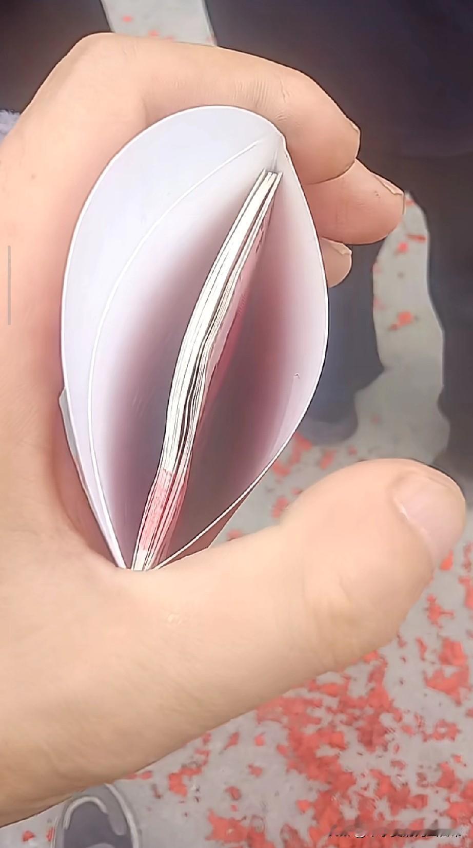 这开工红包直接吊打广东老板！为了赶2026开工吉时，6小时的路程硬生生堵成