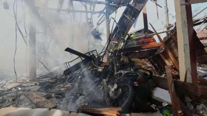 泰柬停火谈判曝出狠招！泰国甩出3大条件，每一条都直戳痛处，足以让在柬埔寨说一不二