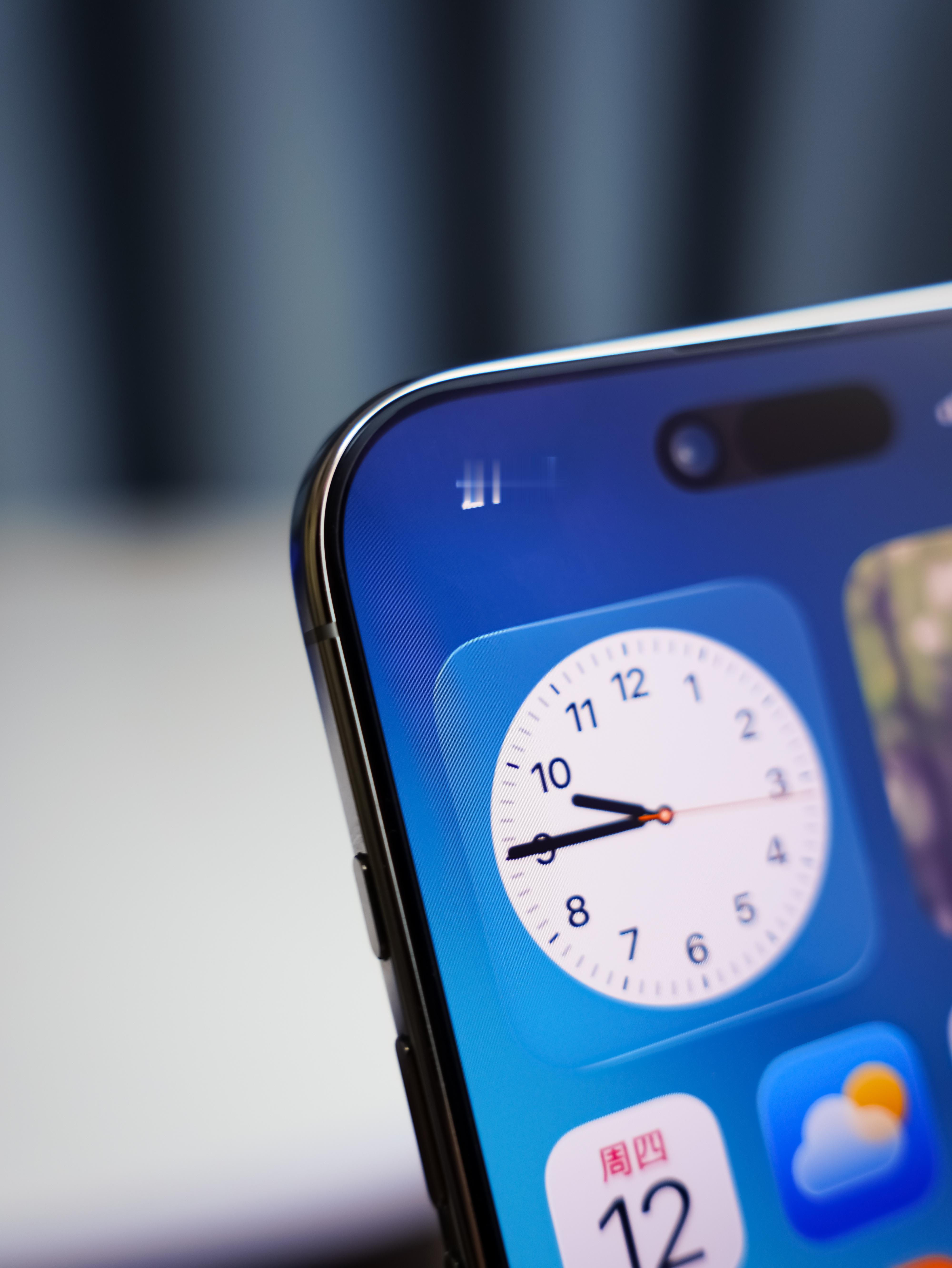 苹果iPhoneAir2025至2026地表最美智能手机。我自适应了单摄，但双