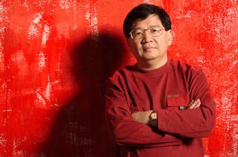 2006年，徐小平带着40亿离开新东方。后来听了央视名嘴张泉灵的劝，咬牙掏出15