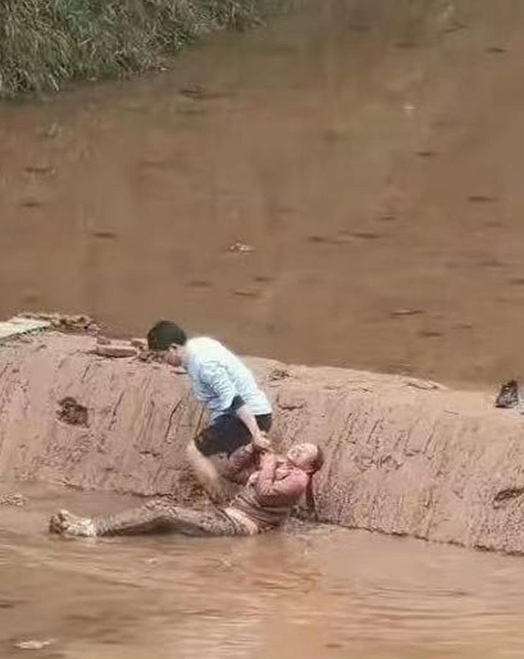 这就是女生远嫁的下场…