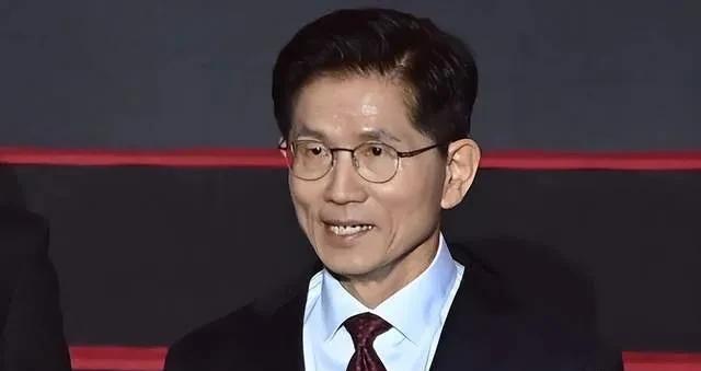 国民力量党已经杀疯了？他们与李俊熙谈判的细节被李俊熙抖了出来：他们要求李俊熙把改