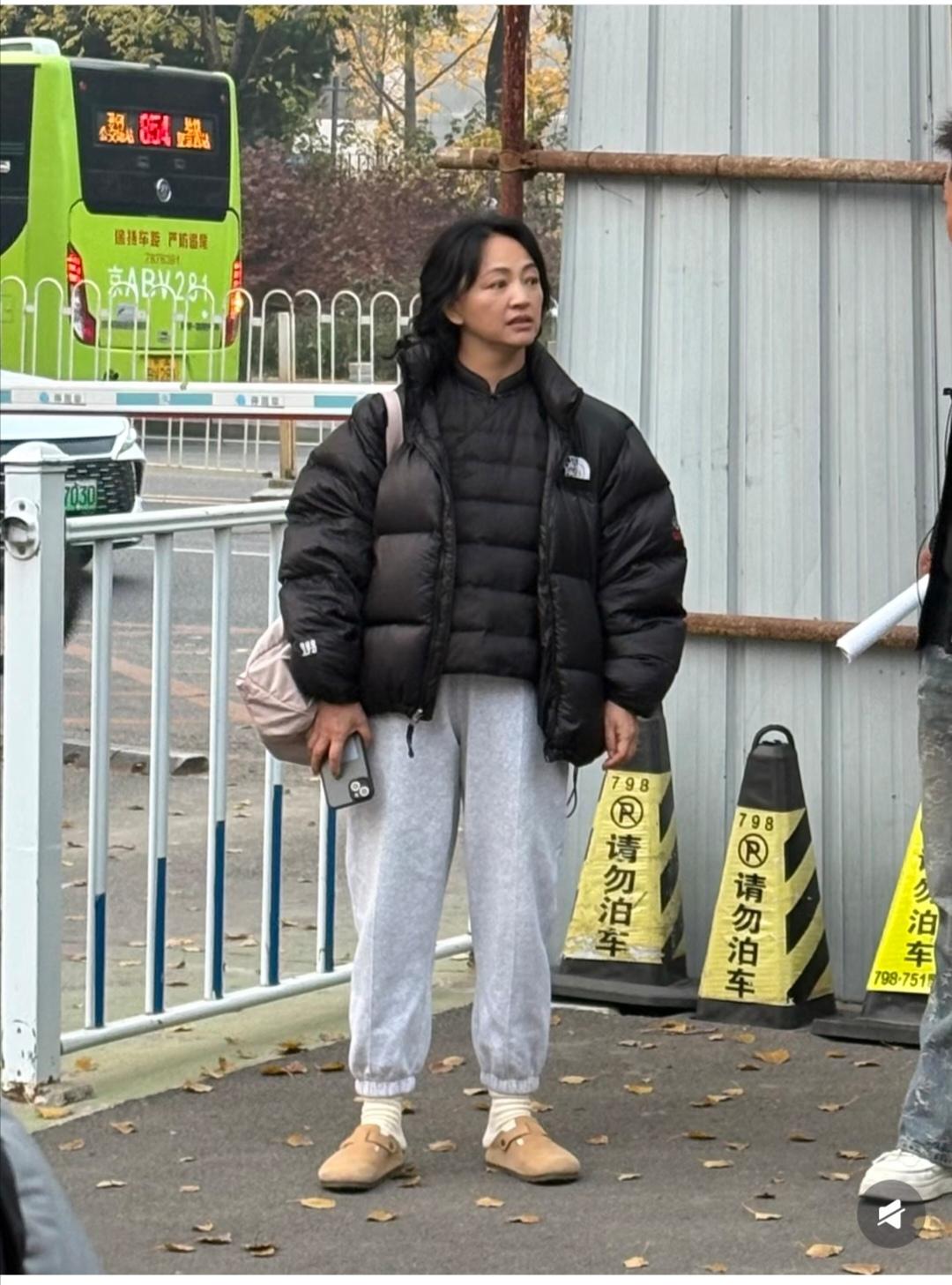 这是罗海琼吗？怎么变成这样了。