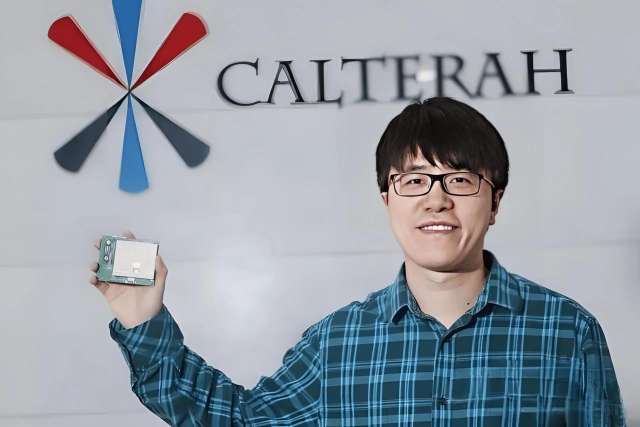 美国砸天价奖金、送永久绿卡，排队疯抢一个中国留学生。可陈嘉澍拿到博士证当天，收拾