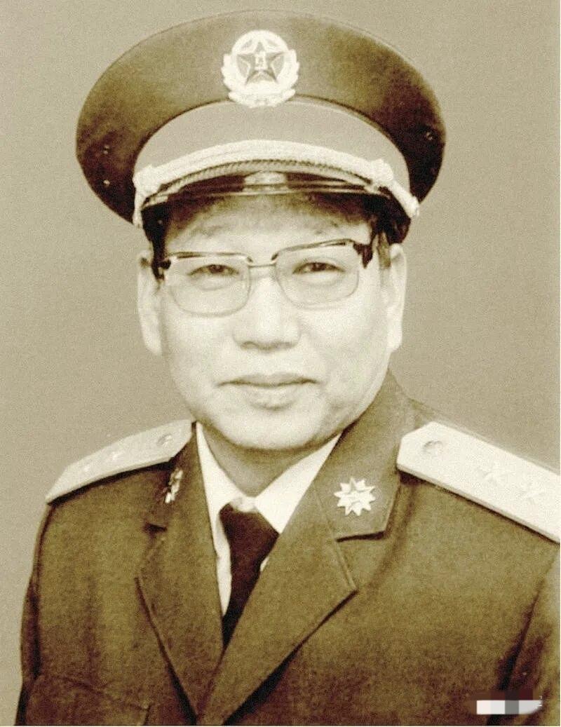 徐春阳将军回忆小窑头战斗后事追忆（一）我伤愈归队时，正值淮海战役第二阶