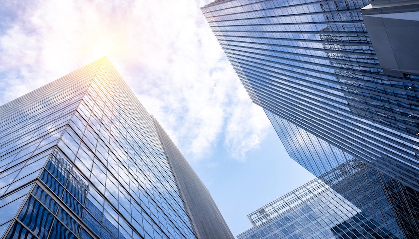 百亿预亏、仲裁施压, 华夏幸福站在退市边缘