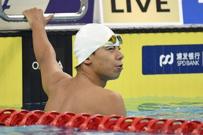 山东泳将季新杰的奥运前景值得期待。在巴黎奥运会，他和队友在男子4×200米自由泳