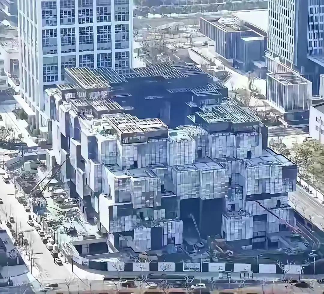 阿里巴巴上海总部大楼，谁知道工程师的设计灵感来自哪里?
