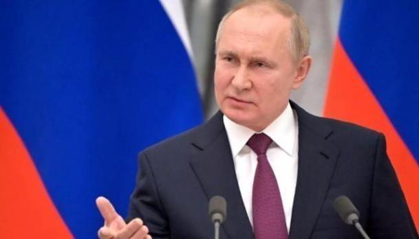 俄军明明有机会拿下乌克兰，为啥久攻不下？其实原因印证毛主席的一段预言。普京从